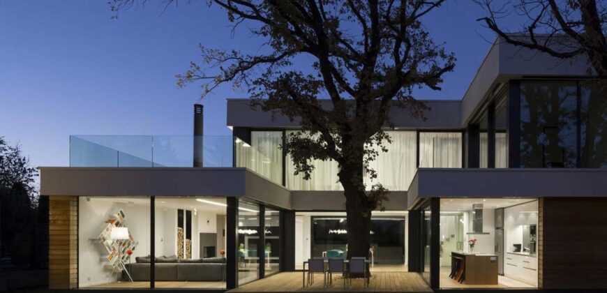 Luxury Villa with Pool